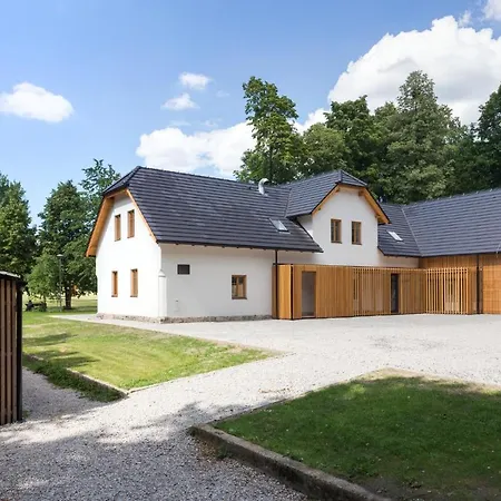 Konukevi Rekovice Trojanovice
